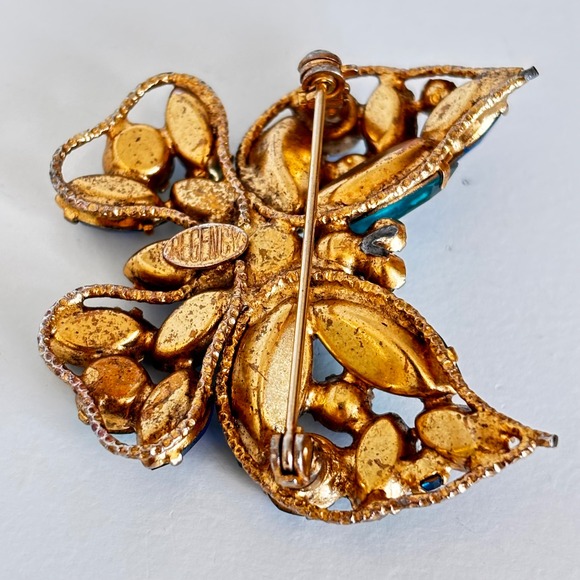 Vintage Regency Butterfly Brooch Signed Rhinestone Blue Green Gold Tone MCM Read - Picture 9 of 11